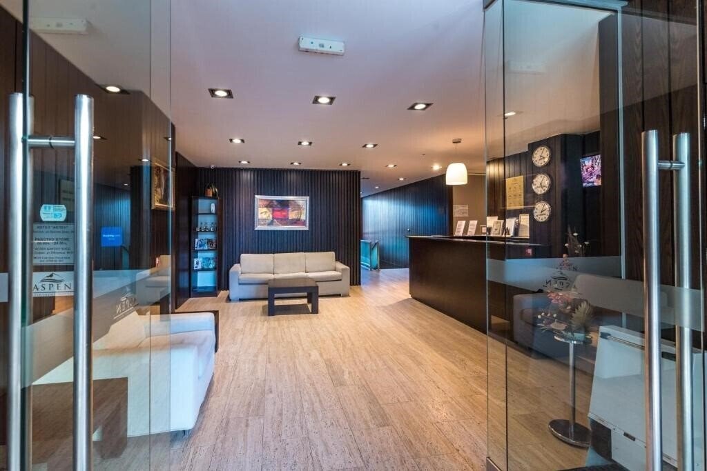 Изображение Aspen Aparthotel 3*