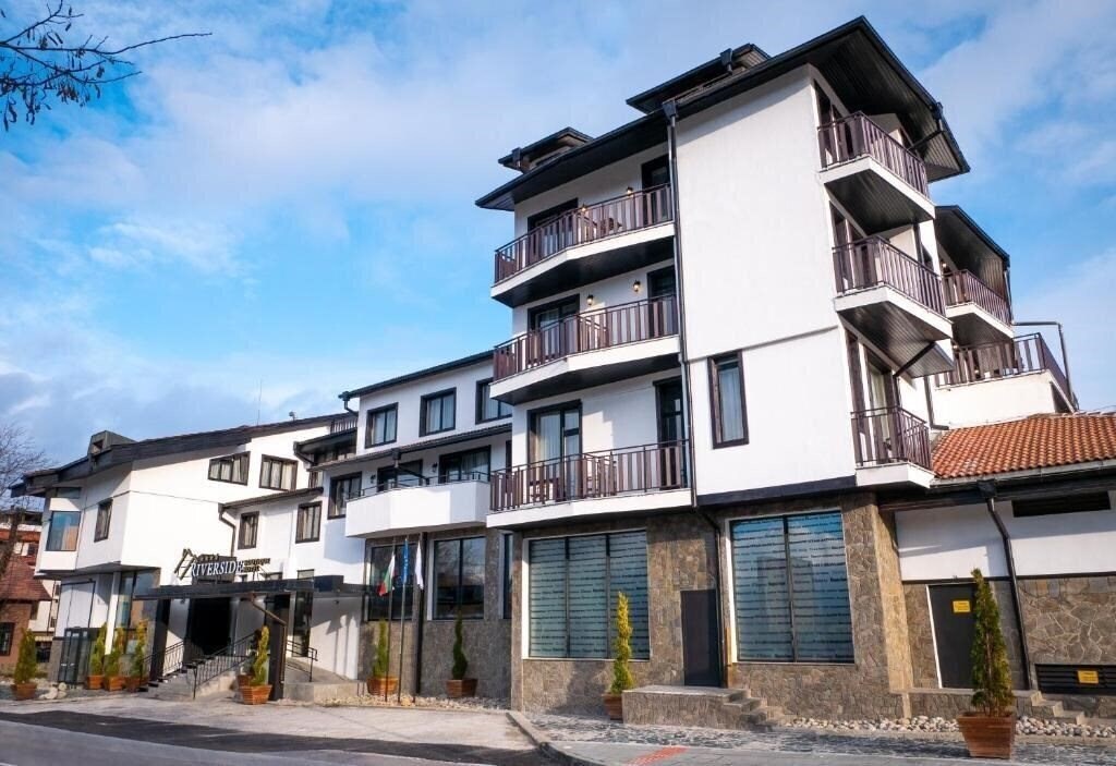 Готель Riverside 4*