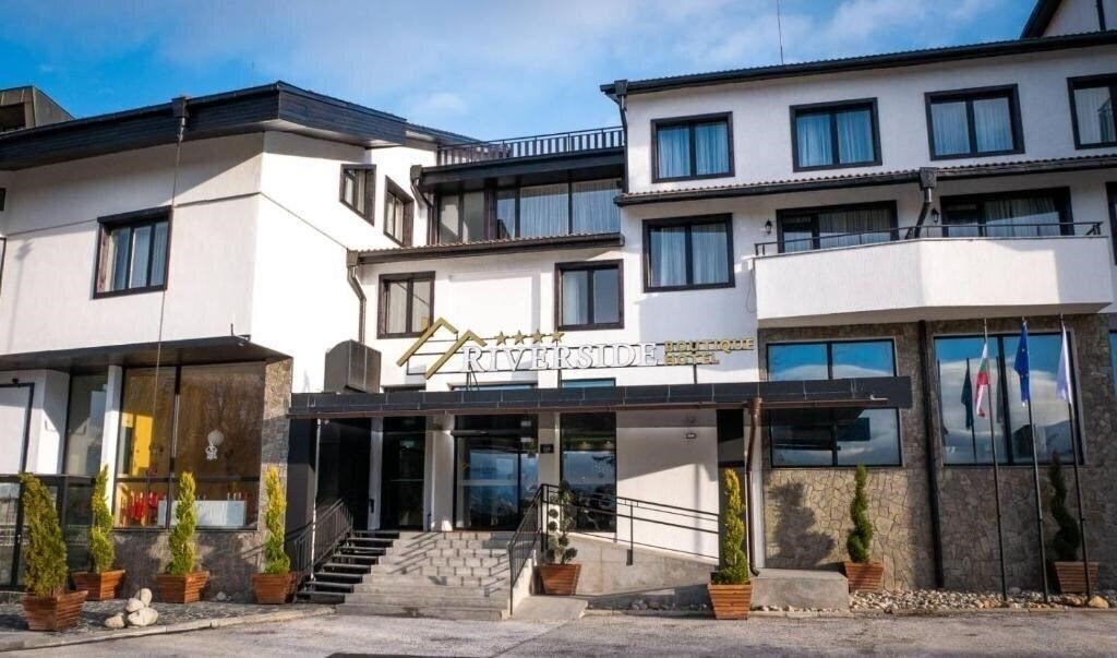 Фото Riverside 4*