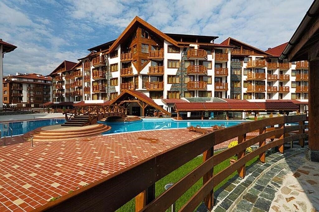 Готель Belvedere Holiday Club 4*