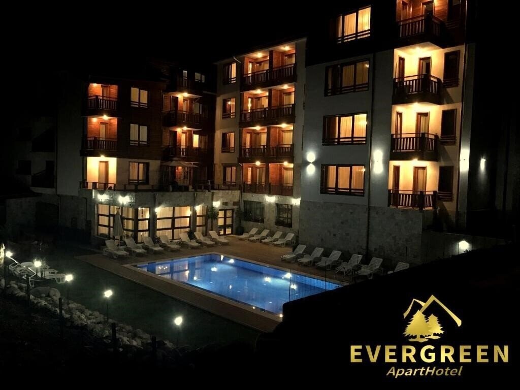 Готель Evergreen 3*