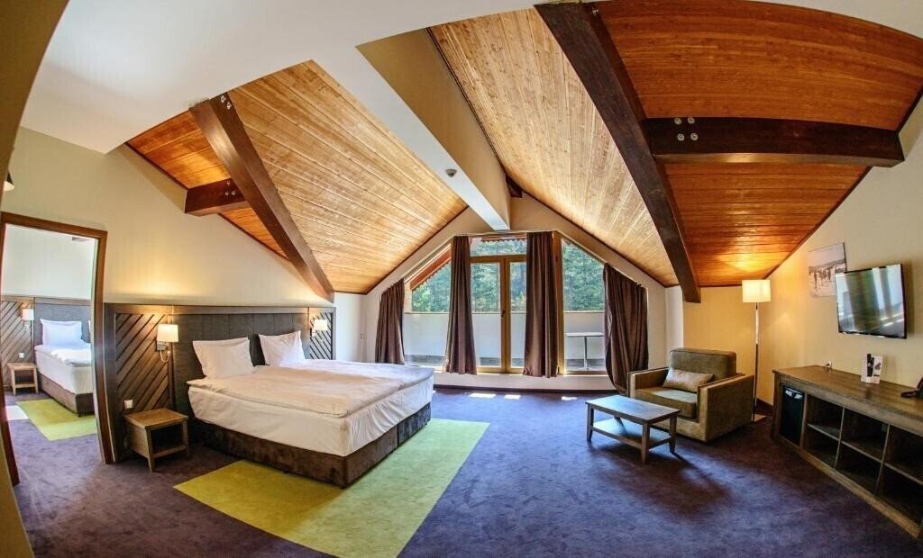 Фото Hotel Hot Springs Medical & SPA 4*