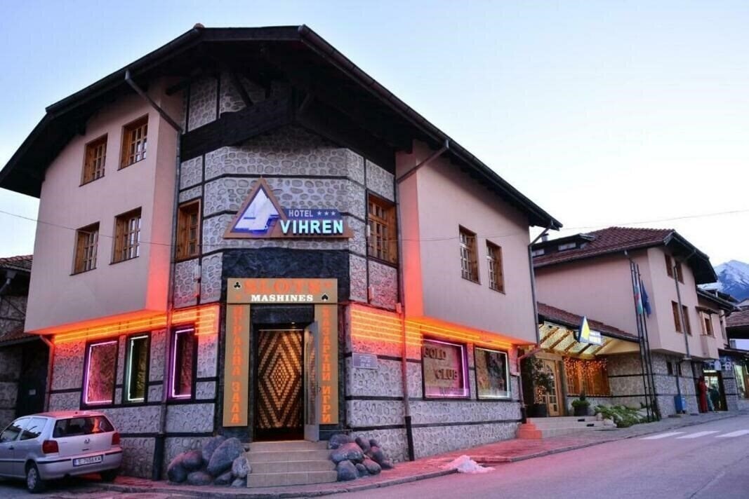 Готель Family Hotel Vihren 3*
