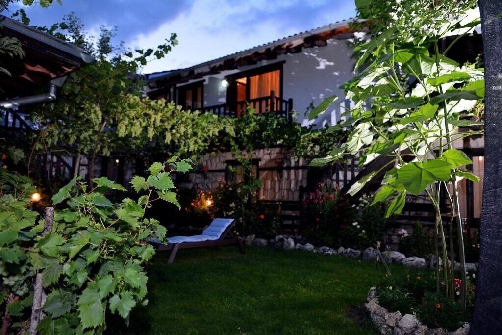 Зображення Trenchova Guest House 3*