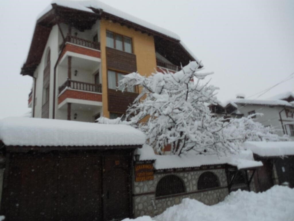 Фотография Boyadjiyski Family Hotel 3*