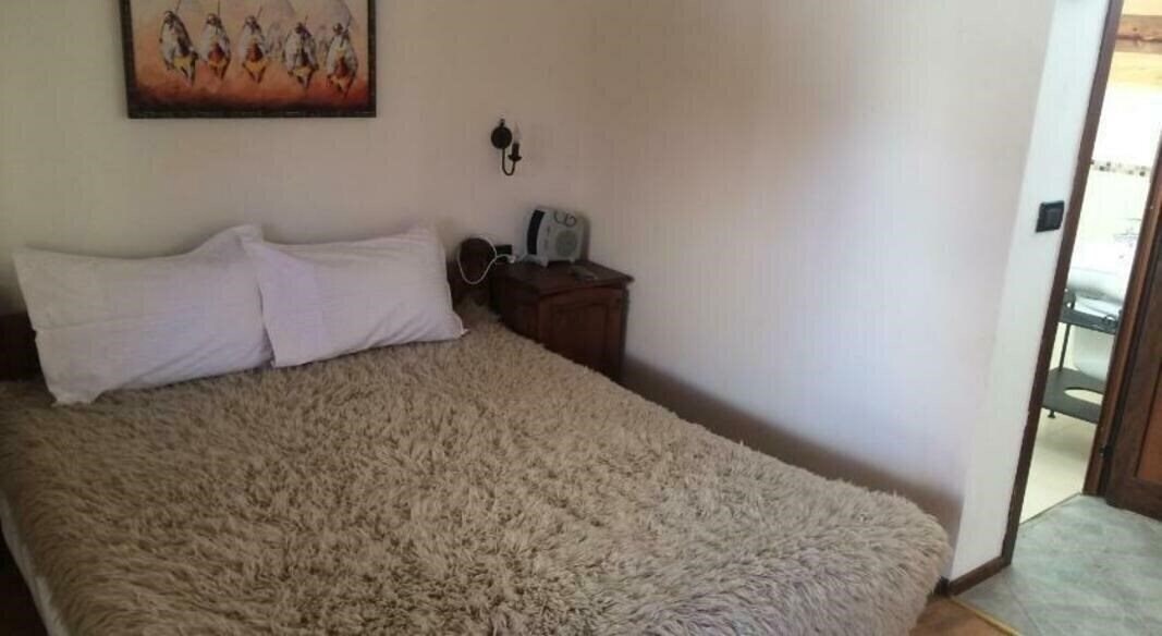 Фотография Old House 1980 3*