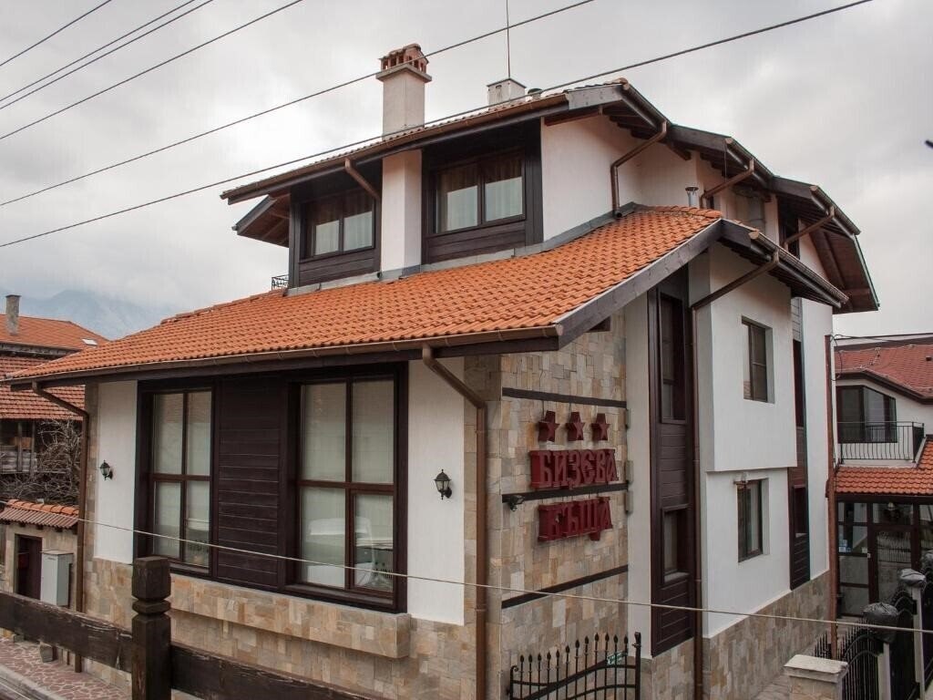 Готель Bizev Hotel 3*