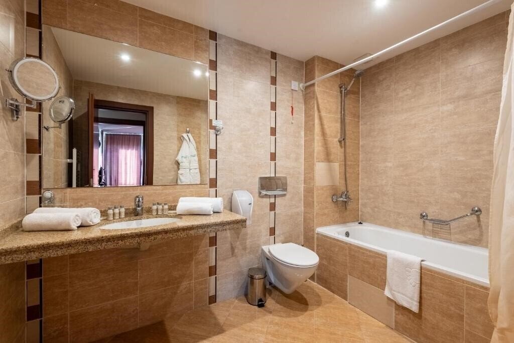 Изображение Terra Complex (ex. Terra Hotel) 4*
