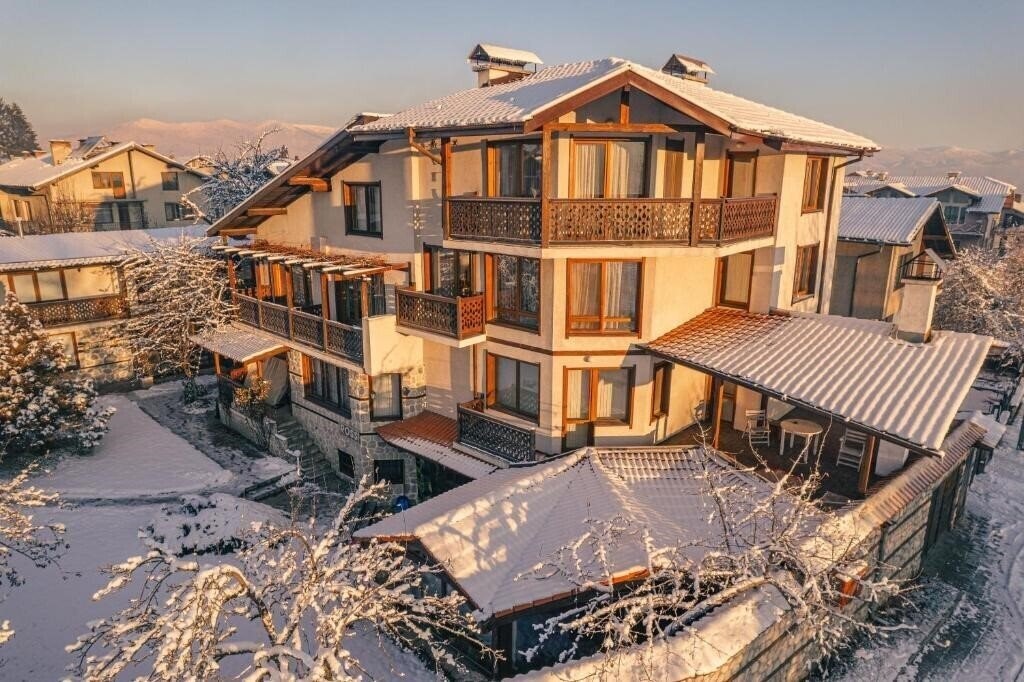 Готель Hotel "Chalet Diana" 2*