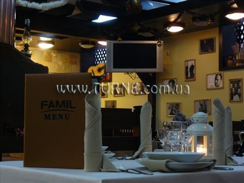 Фотографія Famil 3*