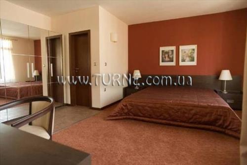 Готель Famil 3*