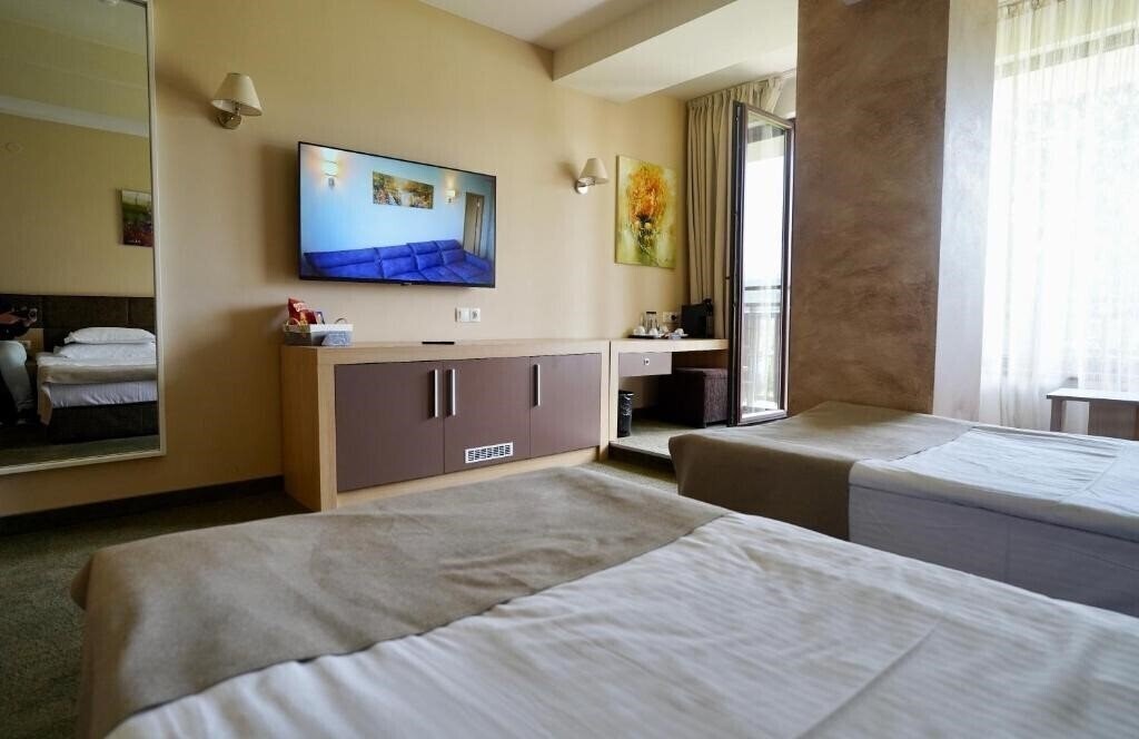 Фотографія Belchin Garden 4*