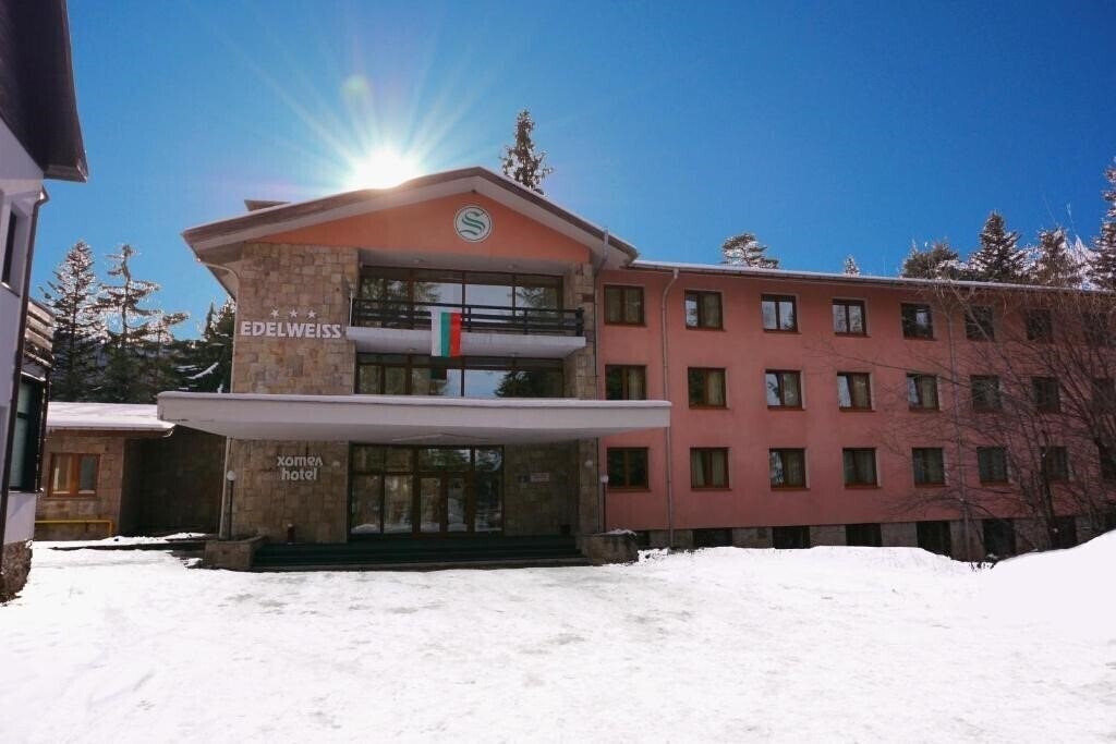Готель Edelweiss 3*