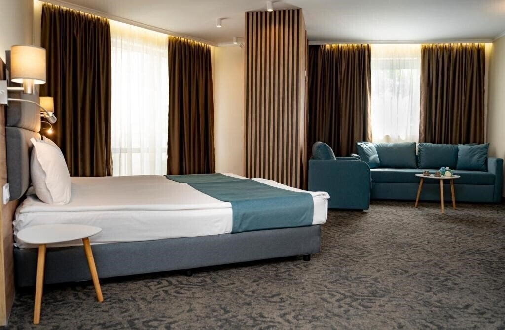 Фото Aqua Hotel Burgas 3*
