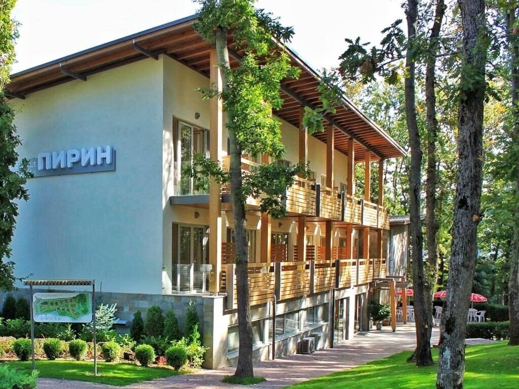 Отель Pirin Kamchia 2*
