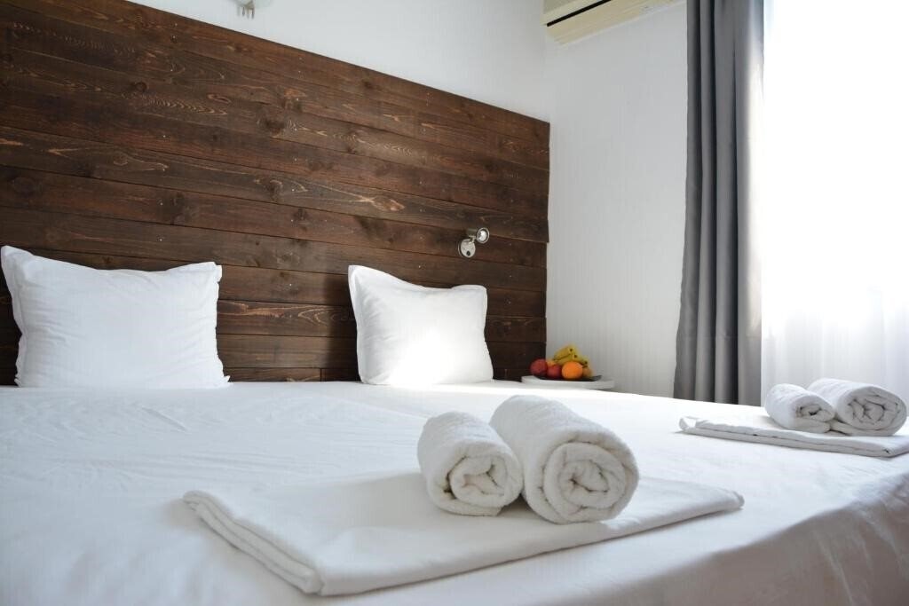 Готель Milennia Aparthotel 3*