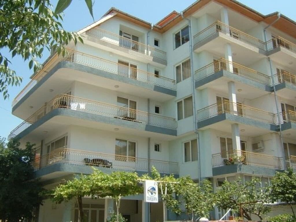 Готель Nelly-Pandora 2*