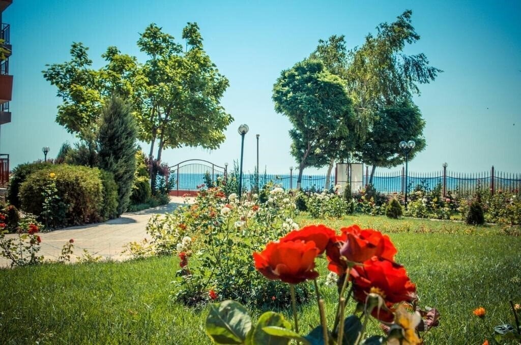 Отель Rivera Fort Beach 3*