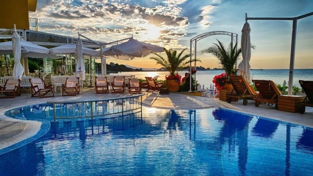 Готель Aphrodita Beach (Nessebar) 4*