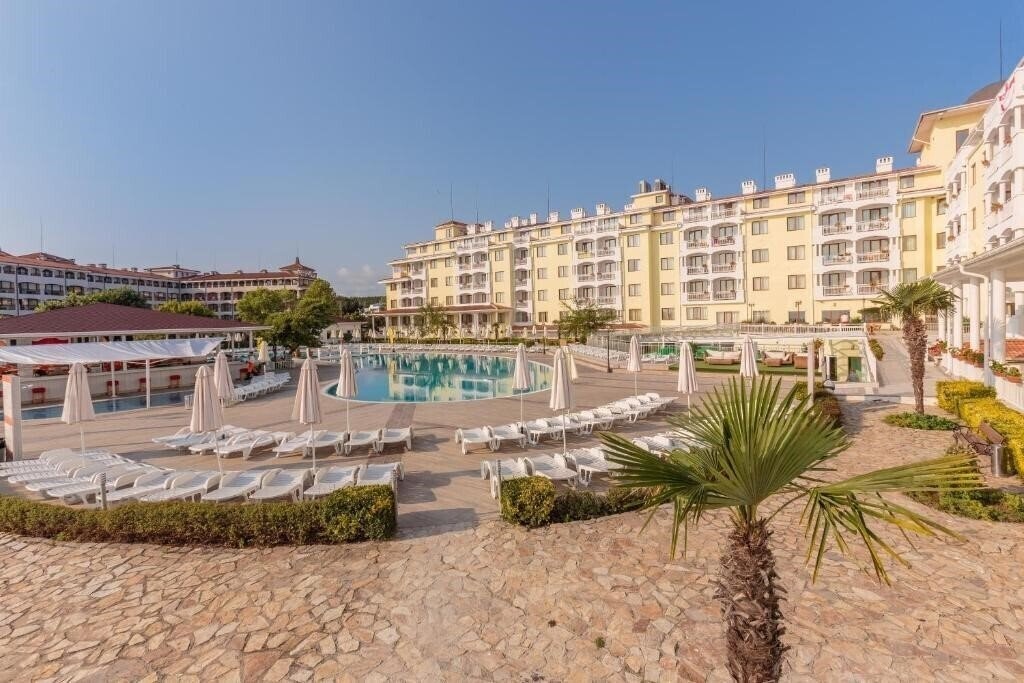 Фотография Serenity Bay Hotel 4*