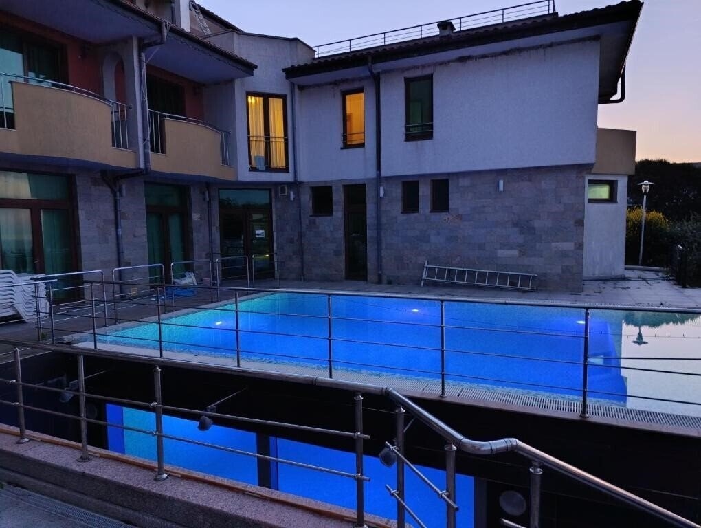 Фотографія Family Hotel Lalov Egrek 3*