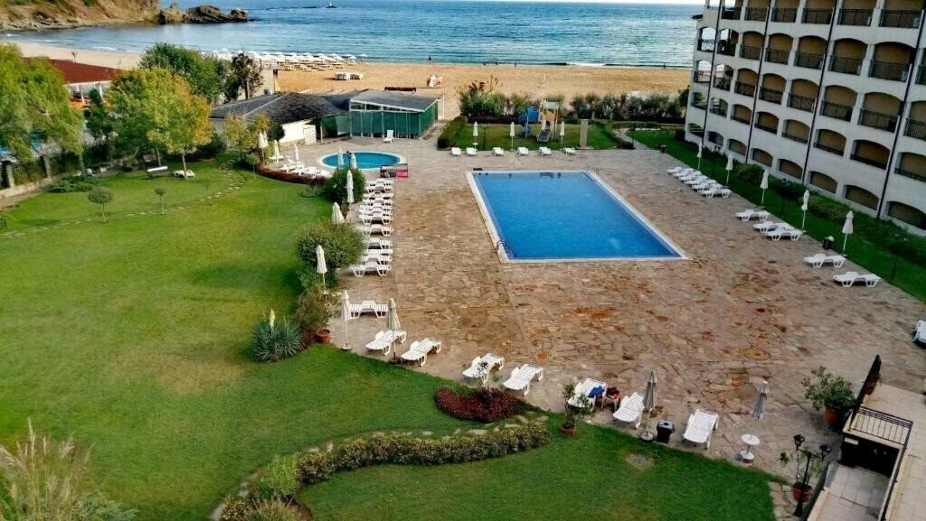Отель Regina Mare 3*