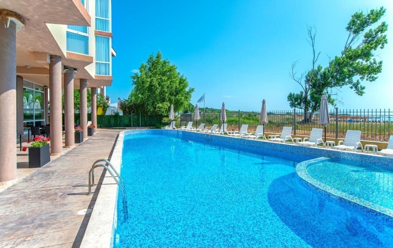 Картинка Royal Marina Beach 3*