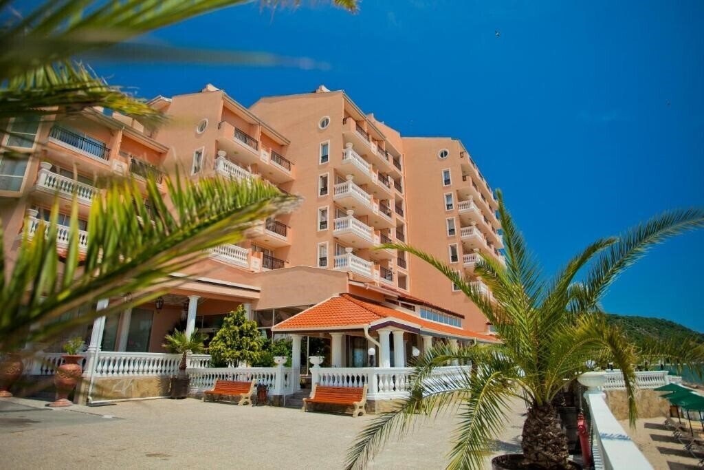 Фотографія Royal Bay 4*