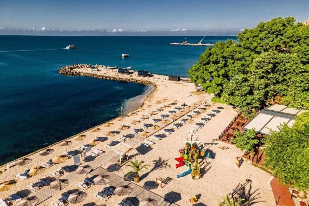 Готель Royal Grand & Spa 4*