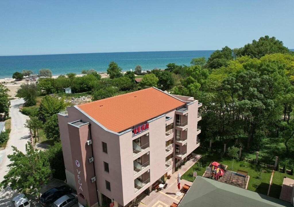 Отель Vega (Kranevo) 3*