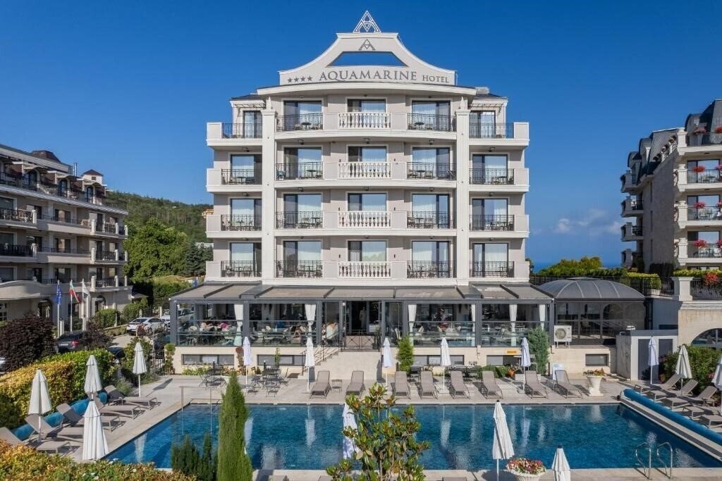 Отель Aquamarine Hotel Kranevo 4*