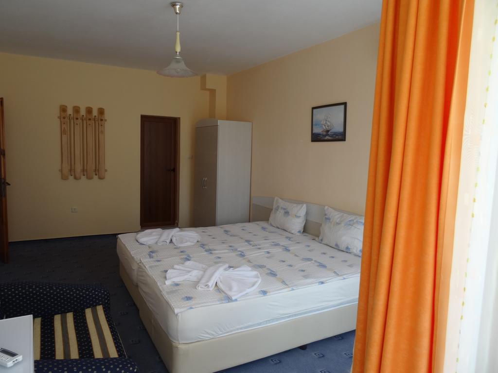 Фото Nessebar 2*