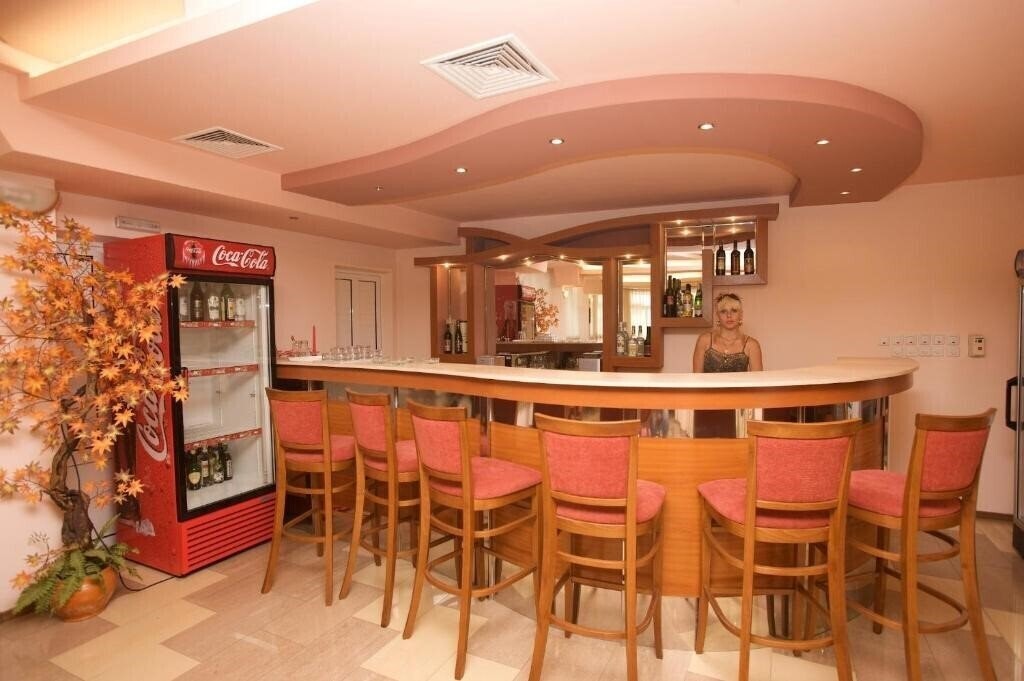 Фотографія Elena 2*