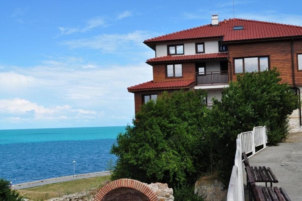 Отель Villa Elea Apart 2*