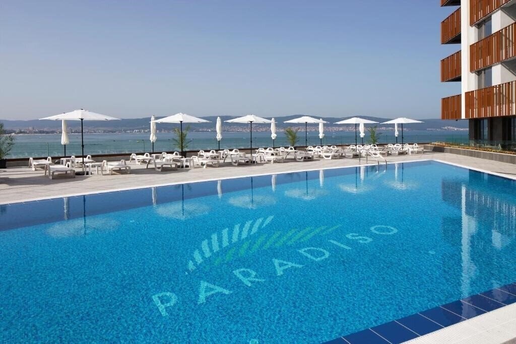 Готель Paradiso Aparthotel 4*