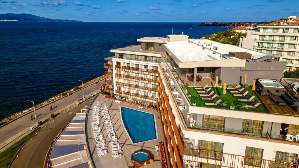 Готель Paradiso Dreams Boutique Hotel 4*