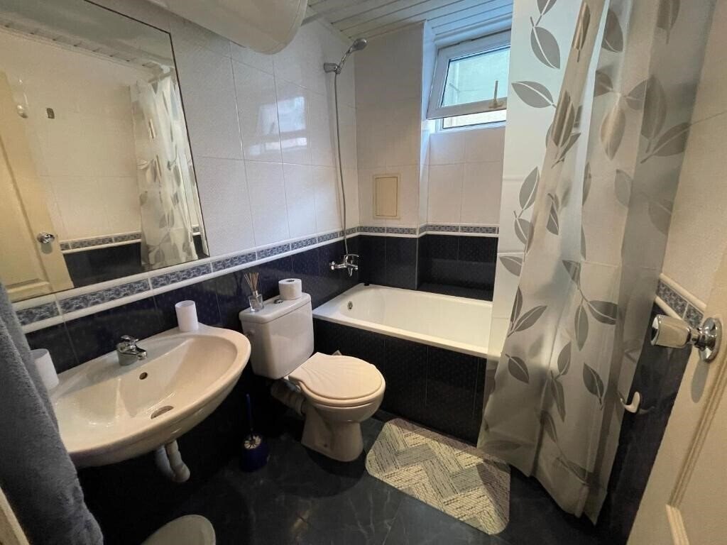 Картинка Aleksandrov Plaza 3*