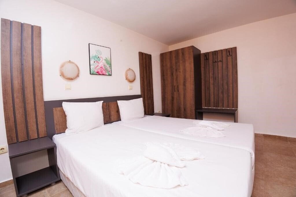 Фотографія Arsenal Hotel 2*