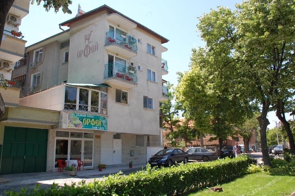 Отель Orphey 3*