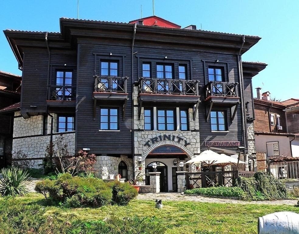 Отель Trinity Sea Residence 3*