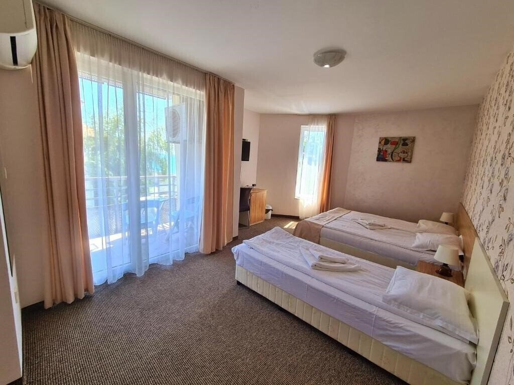 Готель Mida Obzor Hotel 3*