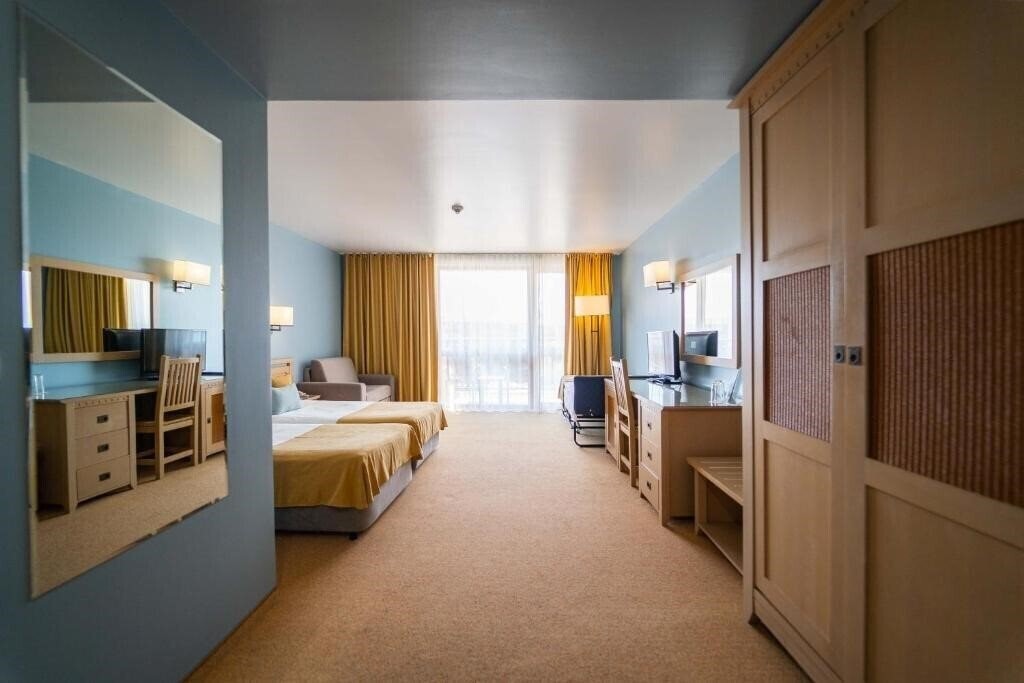Фото Miramar_obzor 4*