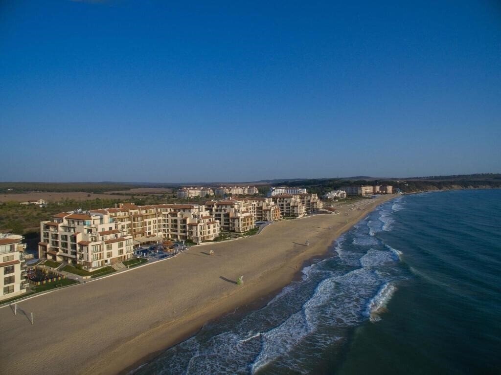 Готель Obzor Beach Resort 4*