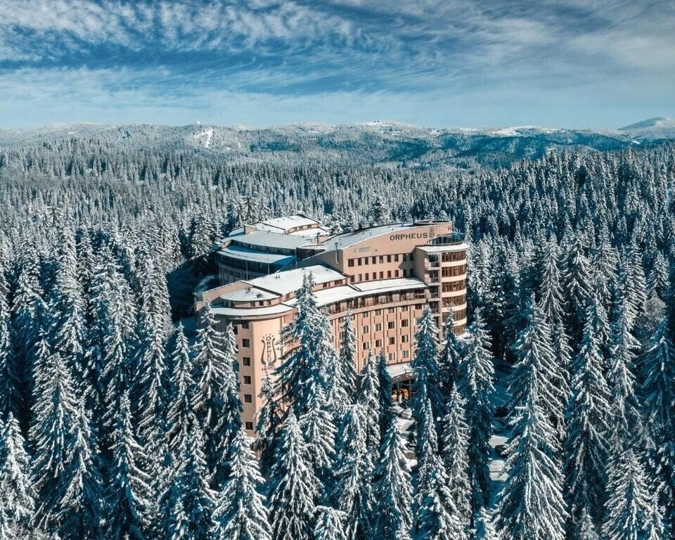 Отель Orphey Pamporovo 4*