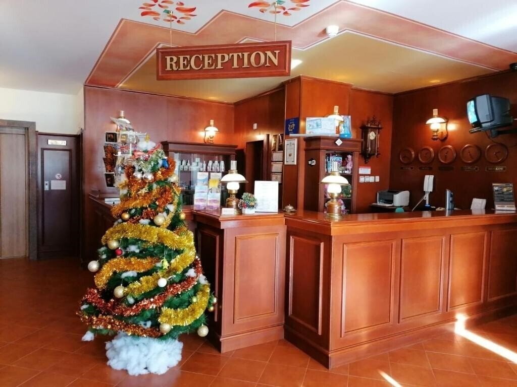Фото Elina Palace 4*