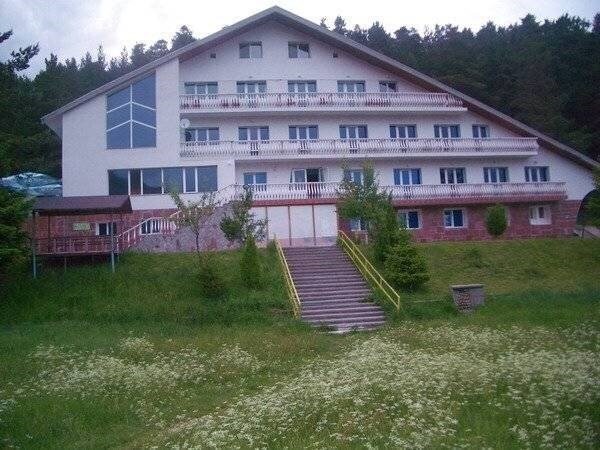 Отель Rojen 2*