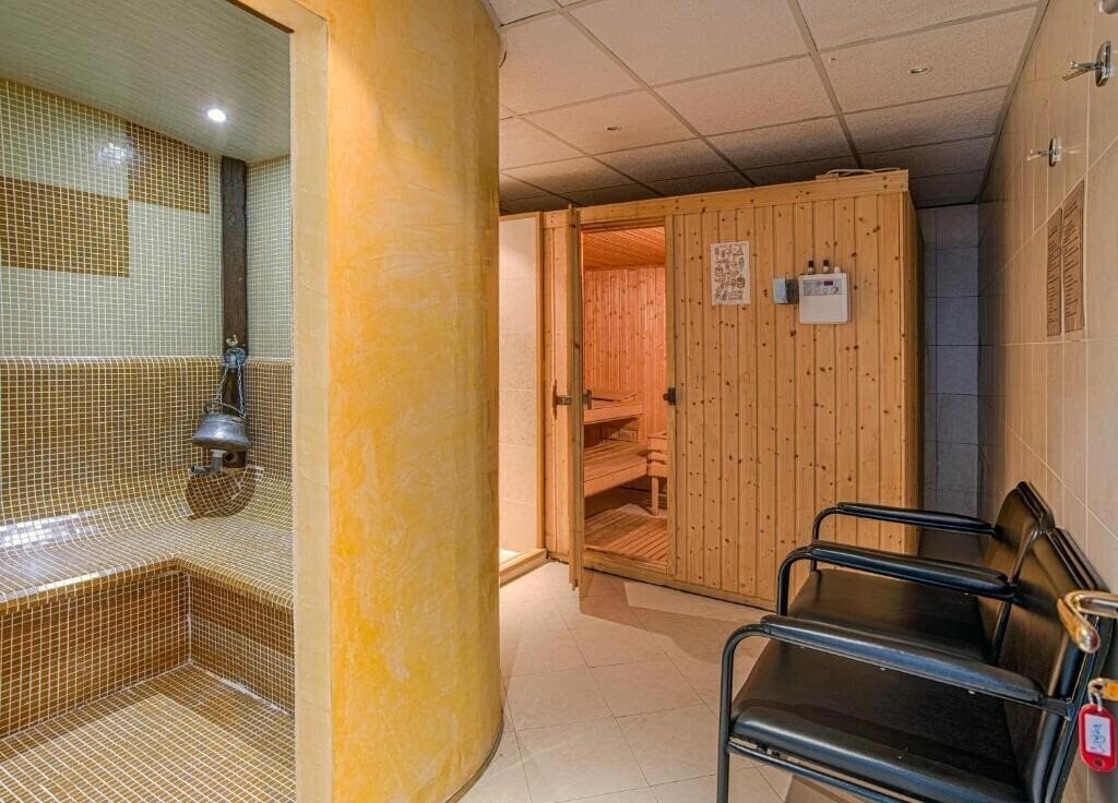 Готель Kamena (Pamporovo) 3*