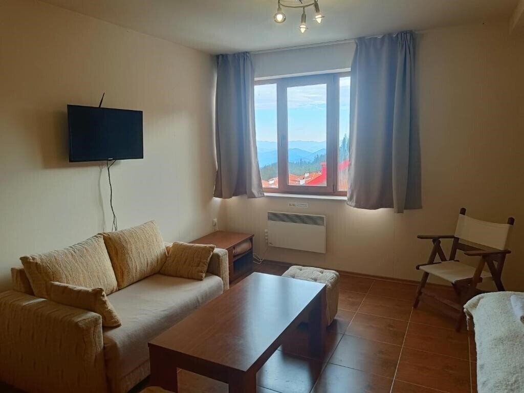 Готель Lucky Pamporovo & Spa 4*