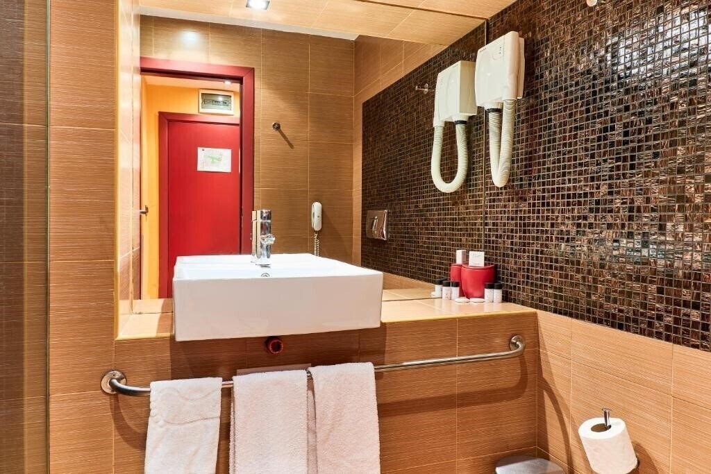Фотографія Hotel Mirena 3*