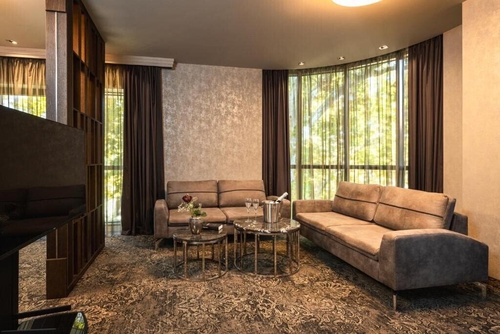 Зображення Royal 3*